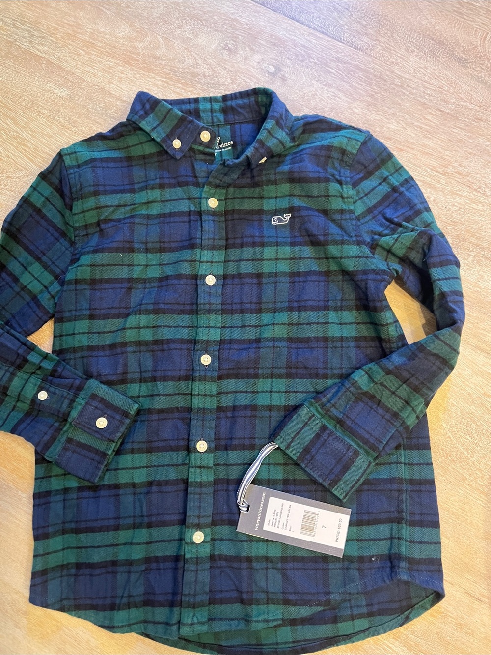 vineyard Vines boys size 7 flannel button down NWT